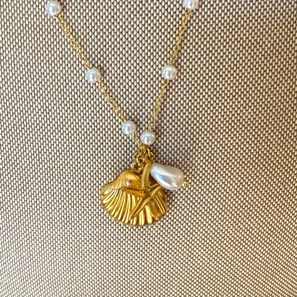 Gold Tobe Shell and Pearl Necklace